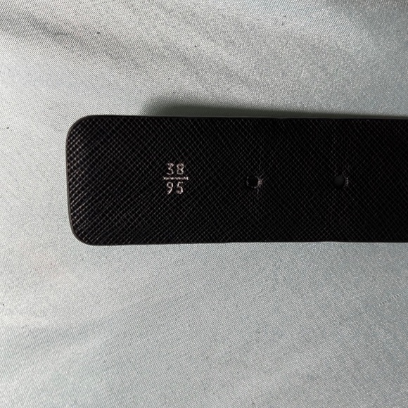 Prada reversible Safiano leather belt strap & and Milano belt buckle combo - Picture 5 of 5